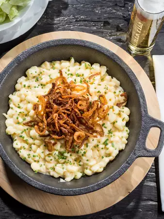 Tiroler Klassiker Käsespätzle